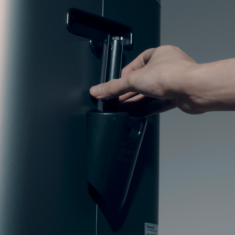 Lopatica za pražnjenje Reencle – detalj dizajna kompostera